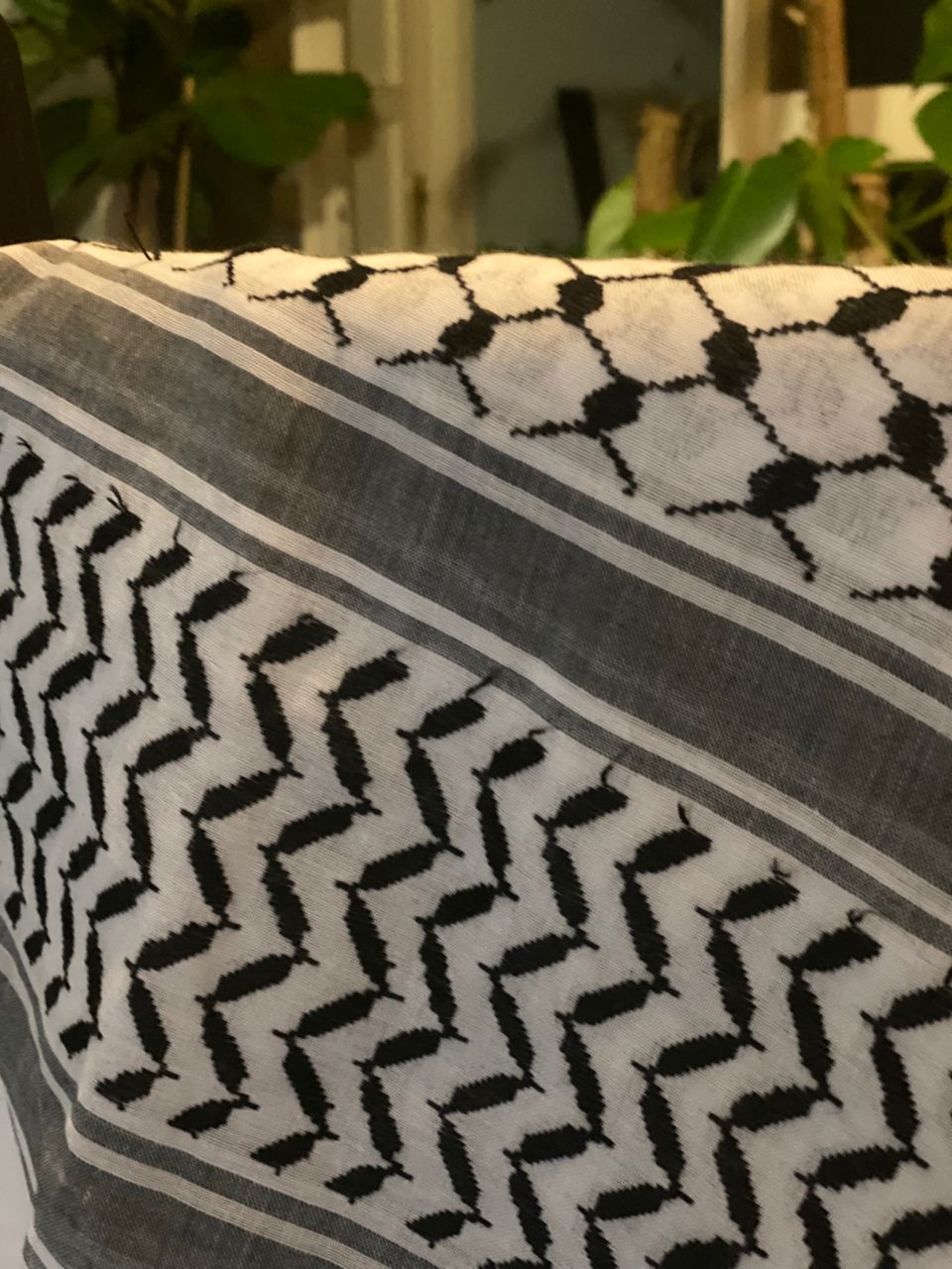 Sanasel Authentic Palestinian Keffiyeh – Handcrafted with Heritage (B&W)